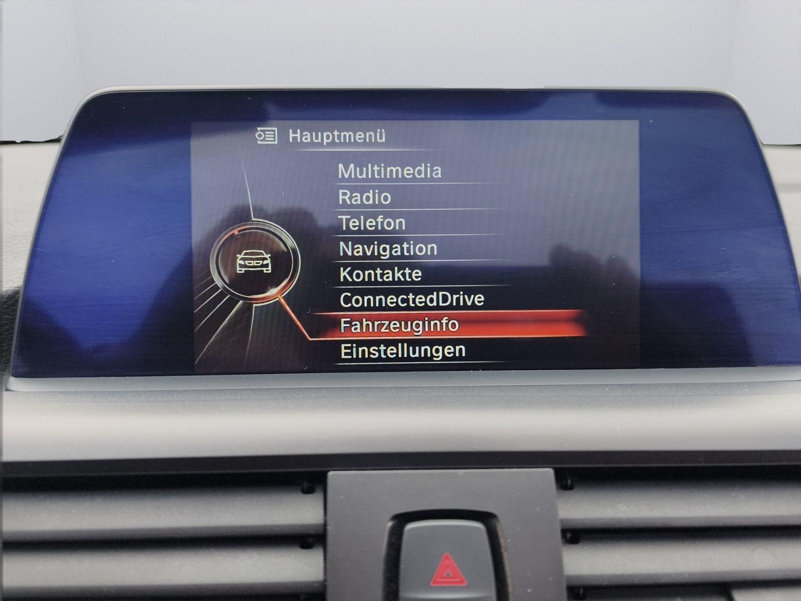 BMW 218 i Cabrio Aut./Leder/SHZ/Navi/PDC v.+h