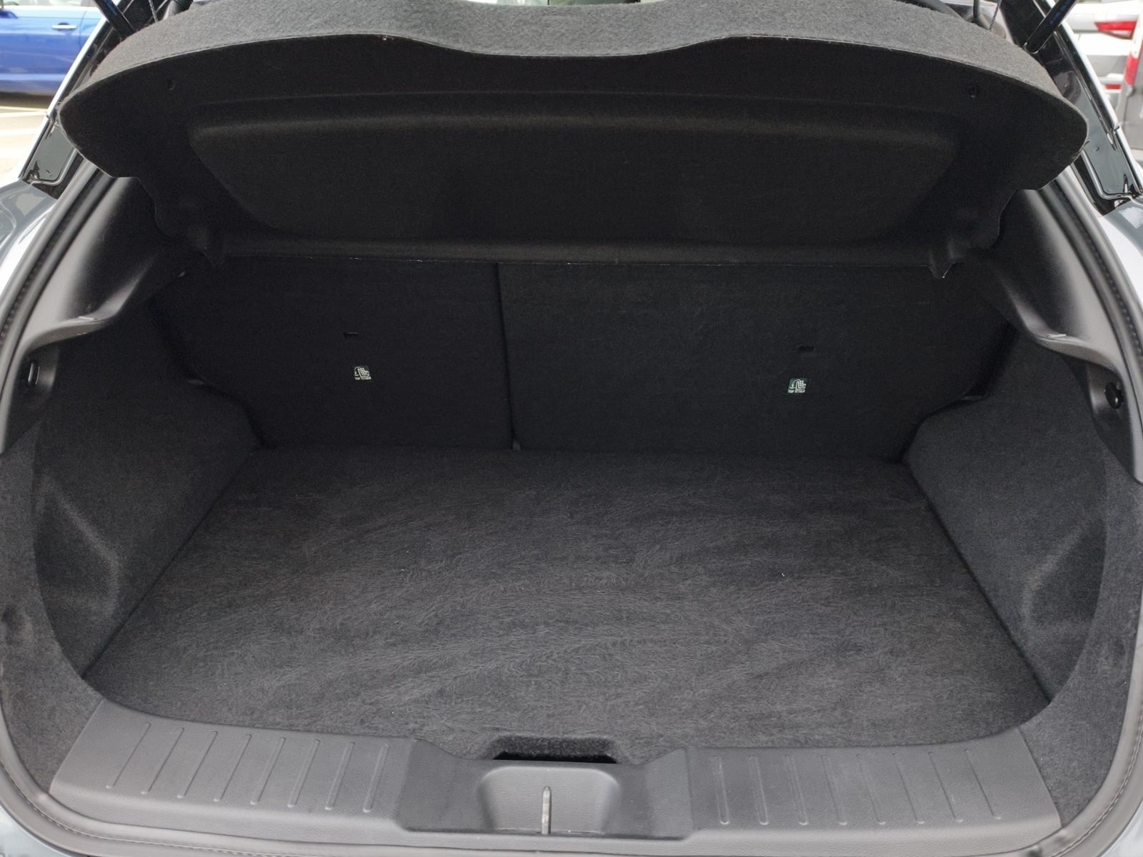 Nissan Juke Kiiro/LED/Navi/SHZ/19