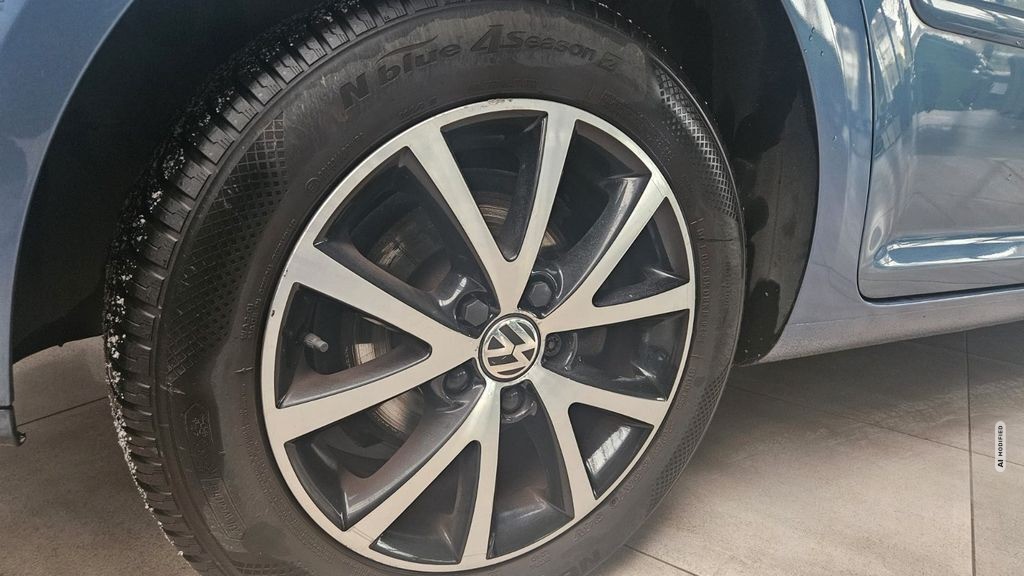 Volkswagen Touran Comfortline BMT Navi Tempomat
