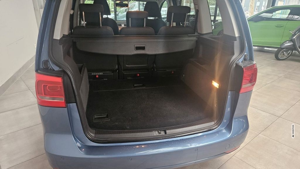 Volkswagen Touran Comfortline BMT Navi Tempomat