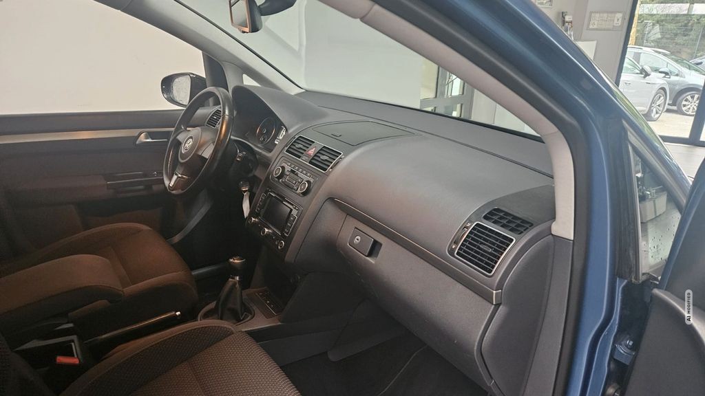 Volkswagen Touran Comfortline BMT Navi Tempomat