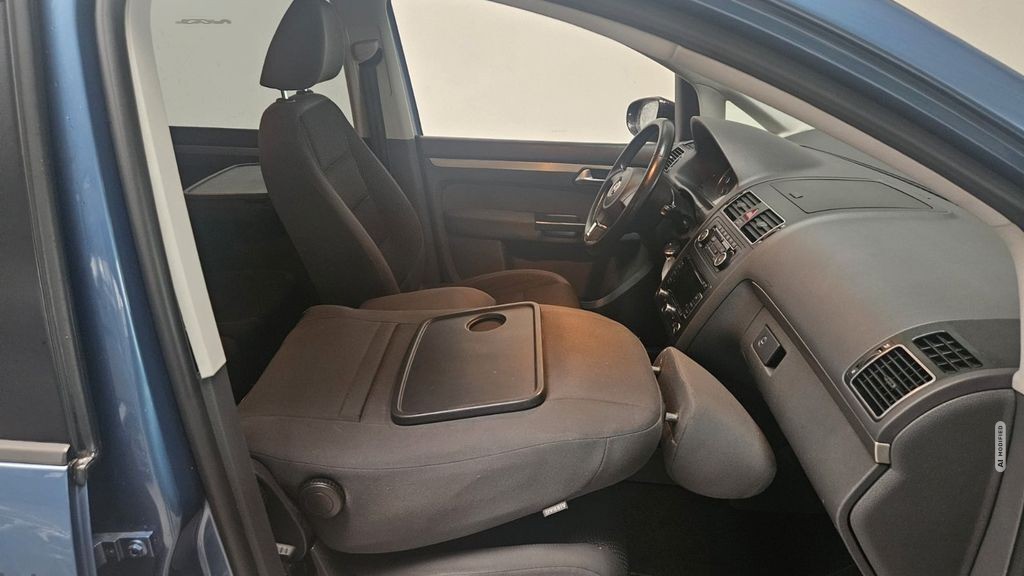Volkswagen Touran Comfortline BMT Navi Tempomat