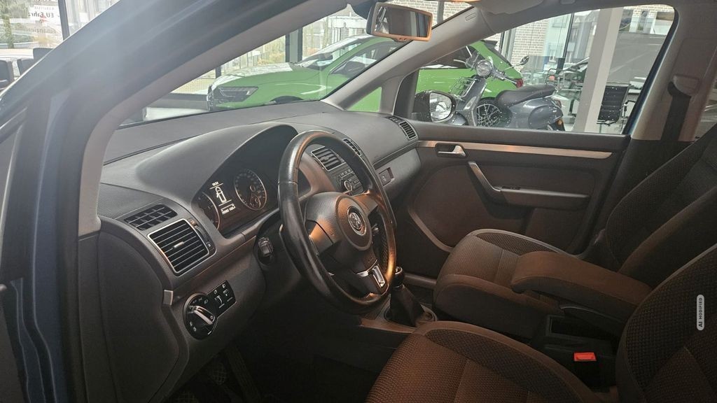 Volkswagen Touran Comfortline BMT Navi Tempomat