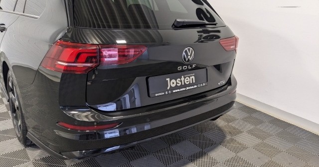 Volkswagen Golf VIII R-Line 1.5 eTSI LED CarPlay ACC KAM