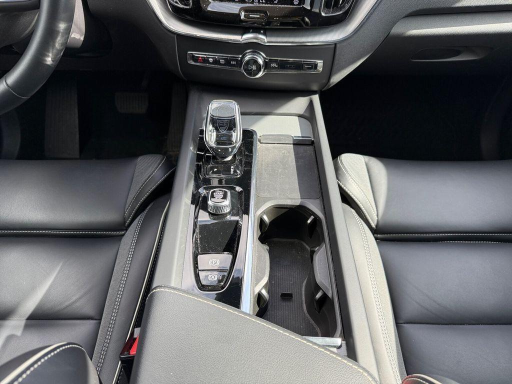 Volvo XC60 T6 Twin Engine AWD R Design NAVIGATION+LED