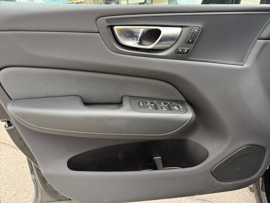 Volvo XC60 T6 Twin Engine AWD R Design NAVIGATION+LED