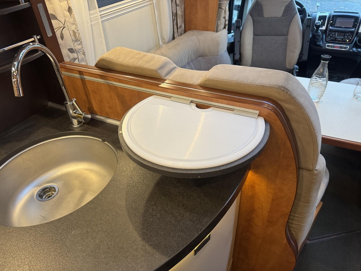 Carthago C-tourer T 142 Solar+Sat TV+Markise+Backofen