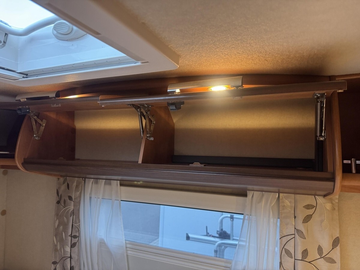 Carthago C-tourer T 142 Solar+Sat TV+Markise+Backofen