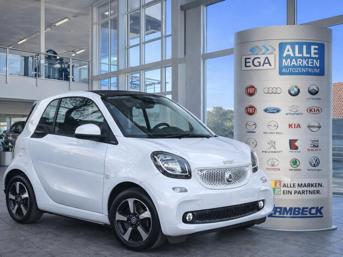 Smart ForTwo EQ Exclusive PANORAMA CAM MEDIA LED PDC SHZ ALU 22KW 