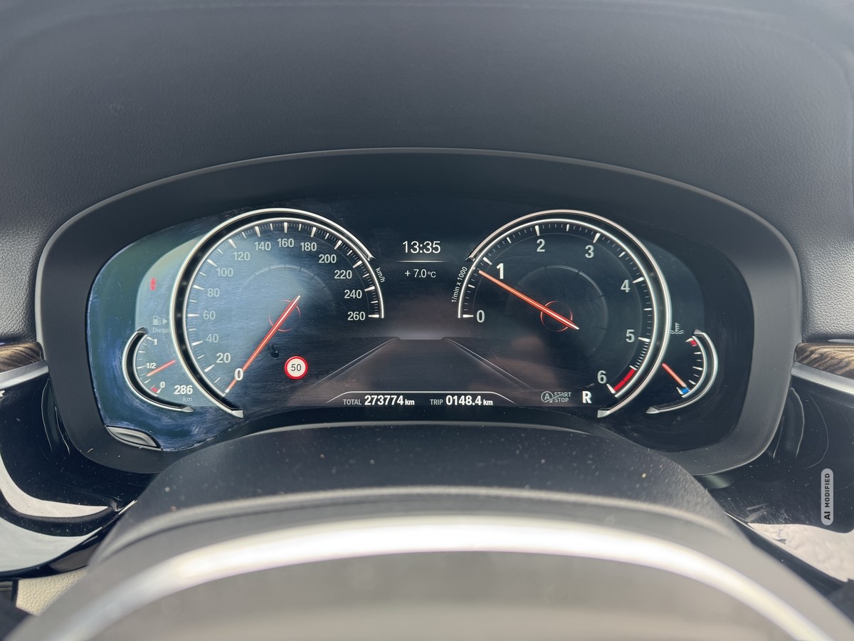 BMW 520 d+M-SportPaket+Standh+LED+360°+H&K