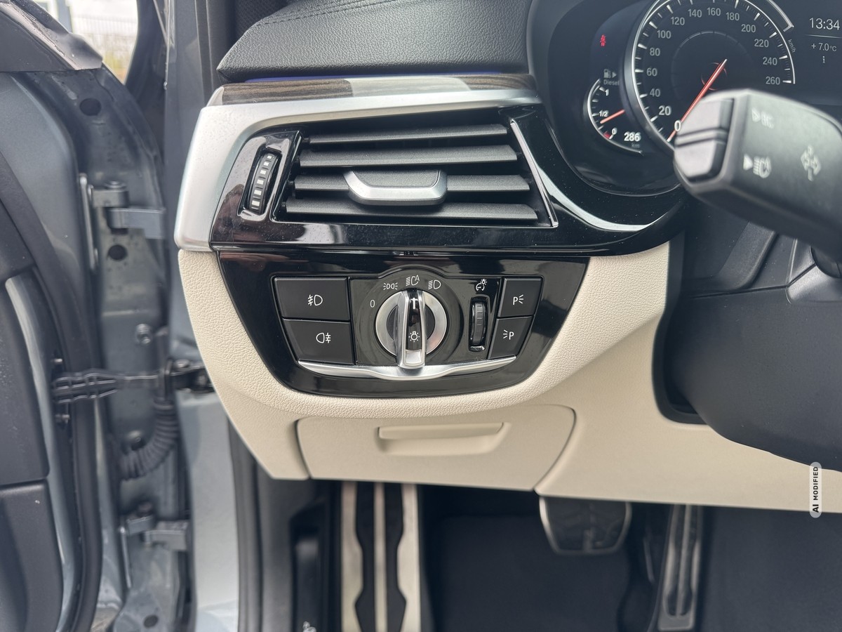 BMW 520 d+M-SportPaket+Standh+LED+360°+H&K