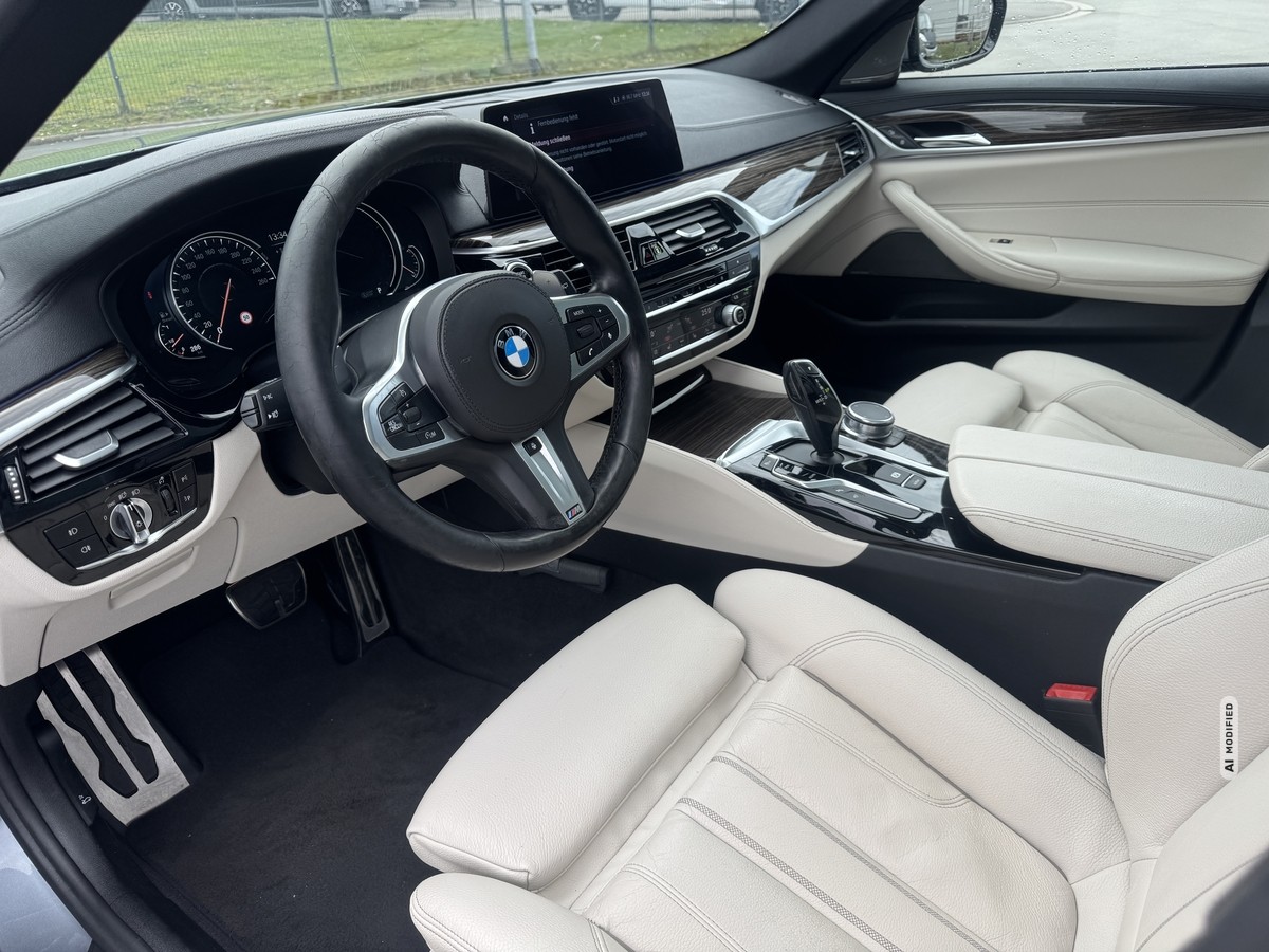 BMW 520 d+M-SportPaket+Standh+LED+360°+H&K