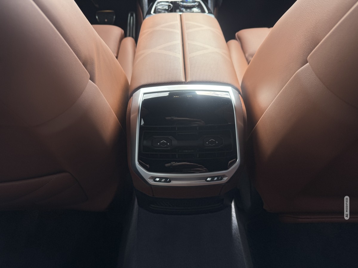 BMW 740 d xDrive+M-Sport+ACC+Pano+B&W+Standh