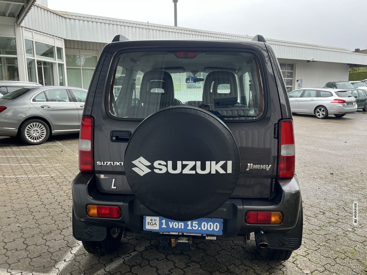 Suzuki Jimny 1.3 COMFORT 4WD 82TKM !! AHK KLIMA RADIO ALLWETTER 