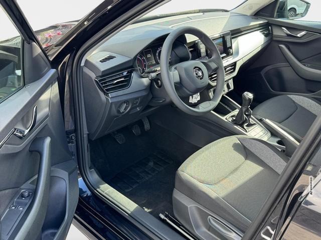 Skoda Kamiq 1.0 TSI Anhängerkupplung Apple Car Sitz...