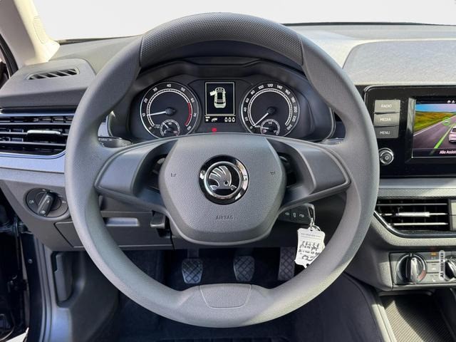 Skoda Kamiq 1.0 TSI Anhängerkupplung Apple Car Sitz...