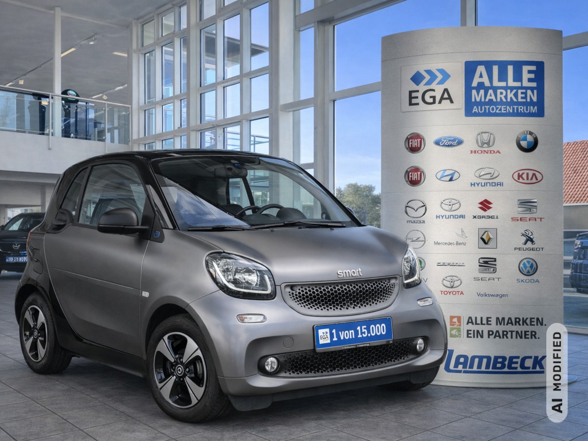 Smart ForTwo EQ*EXCLUSIVE*22kW*PANORAMA*MEDIA*SHZ*CAM*PDC*LED*KLIM
