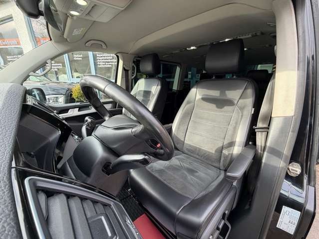 Volkswagen T6 Multivan 2.0 TDI DSG NAVI 7 SITZE