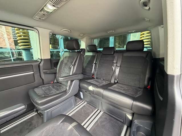 Volkswagen T6 Multivan 2.0 TDI DSG NAVI 7 SITZE