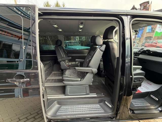 Volkswagen T6 Multivan 2.0 TDI DSG NAVI 7 SITZE