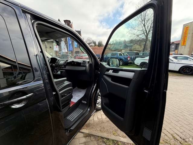 Volkswagen T6 Multivan 2.0 TDI DSG NAVI 7 SITZE