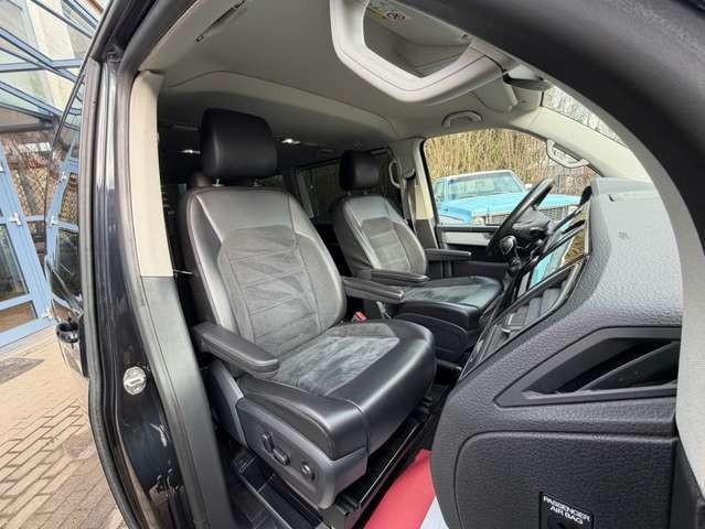 Volkswagen T6 Multivan 2.0 TDI DSG NAVI 7 SITZE
