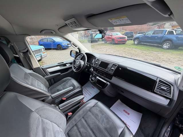 Volkswagen T6 Multivan 2.0 TDI DSG NAVI 7 SITZE