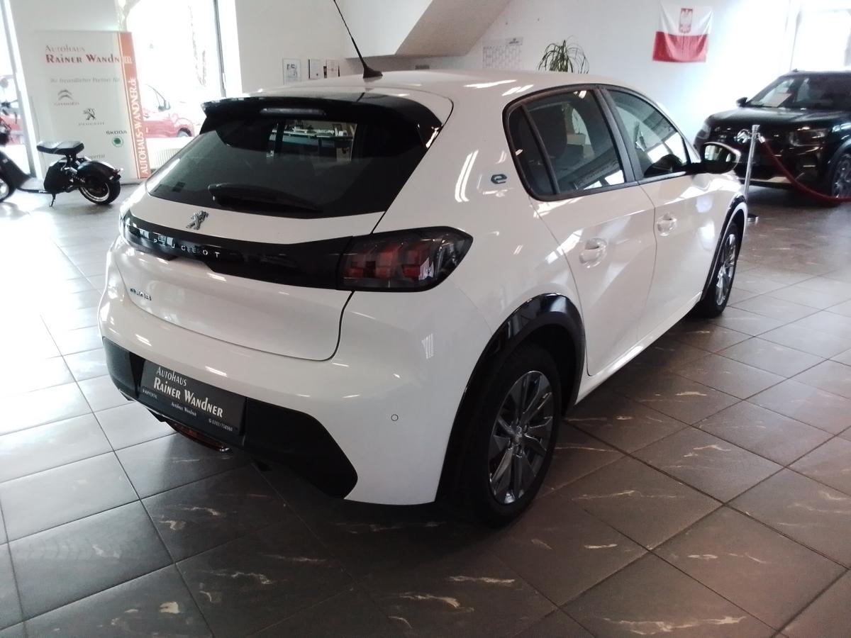 Peugeot 208 Elektromotor 136 Active Pack