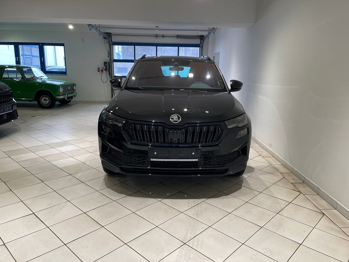 Skoda Karoq DSG Sportline Matrix 360° 5J-Garantie