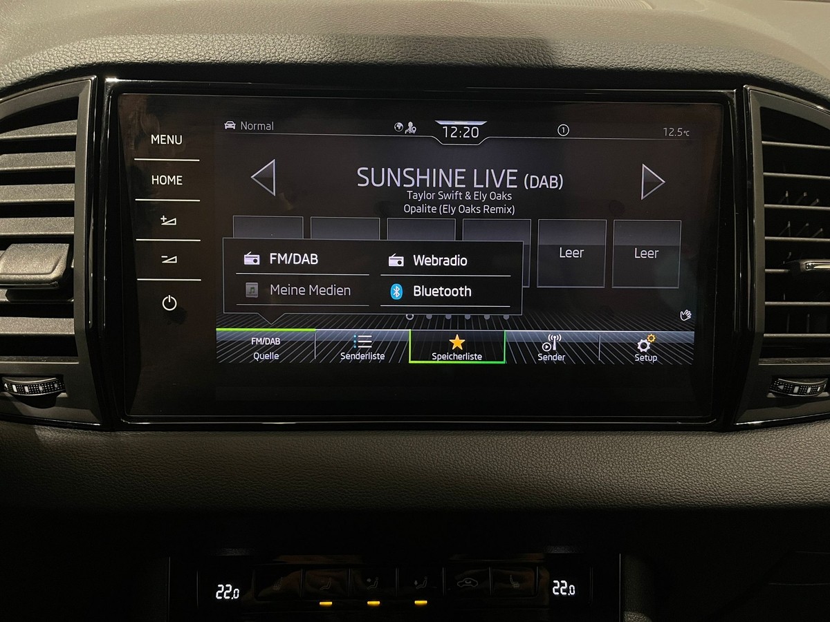 Skoda Karoq DSG Sportline Matrix 360° 5J-Garantie