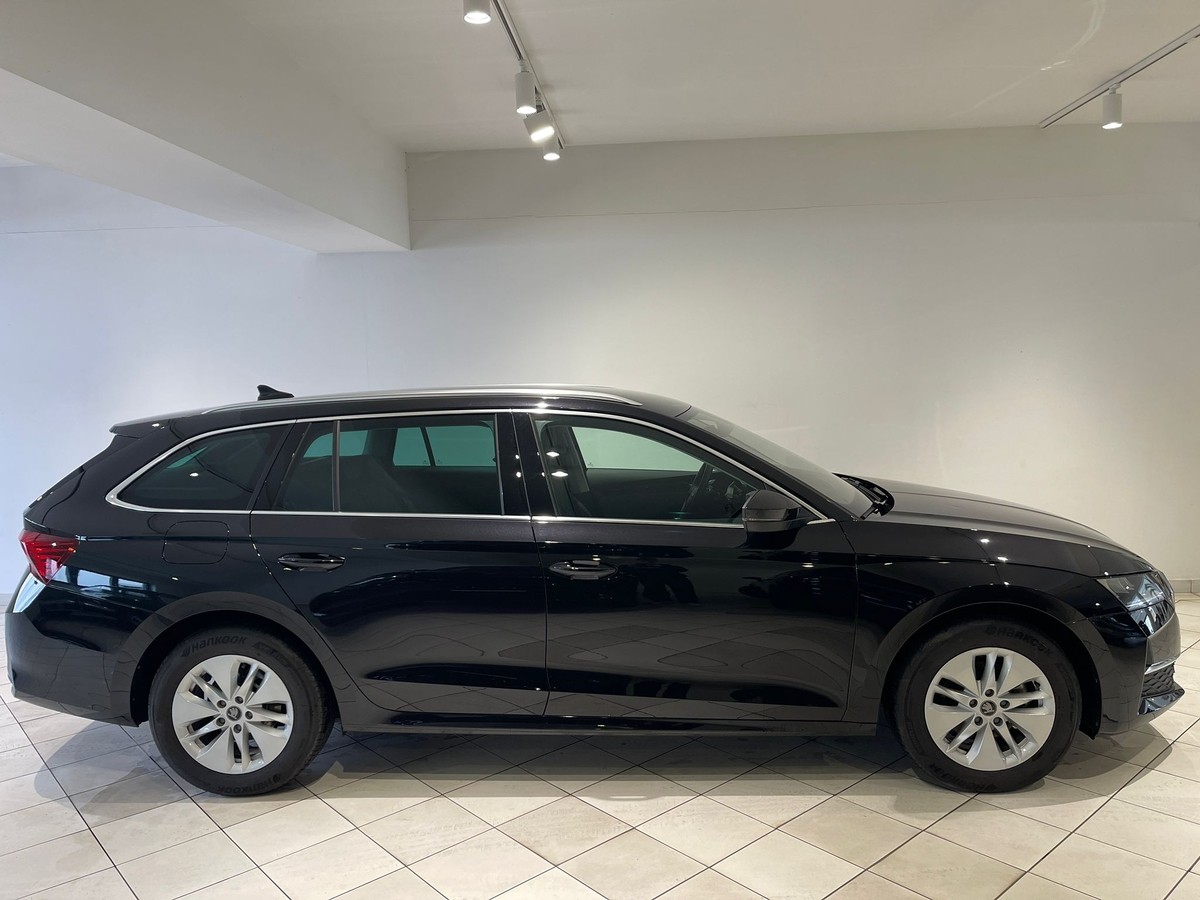 Skoda Octavia 1.5 TSI DSG 5J Garantie Navi 