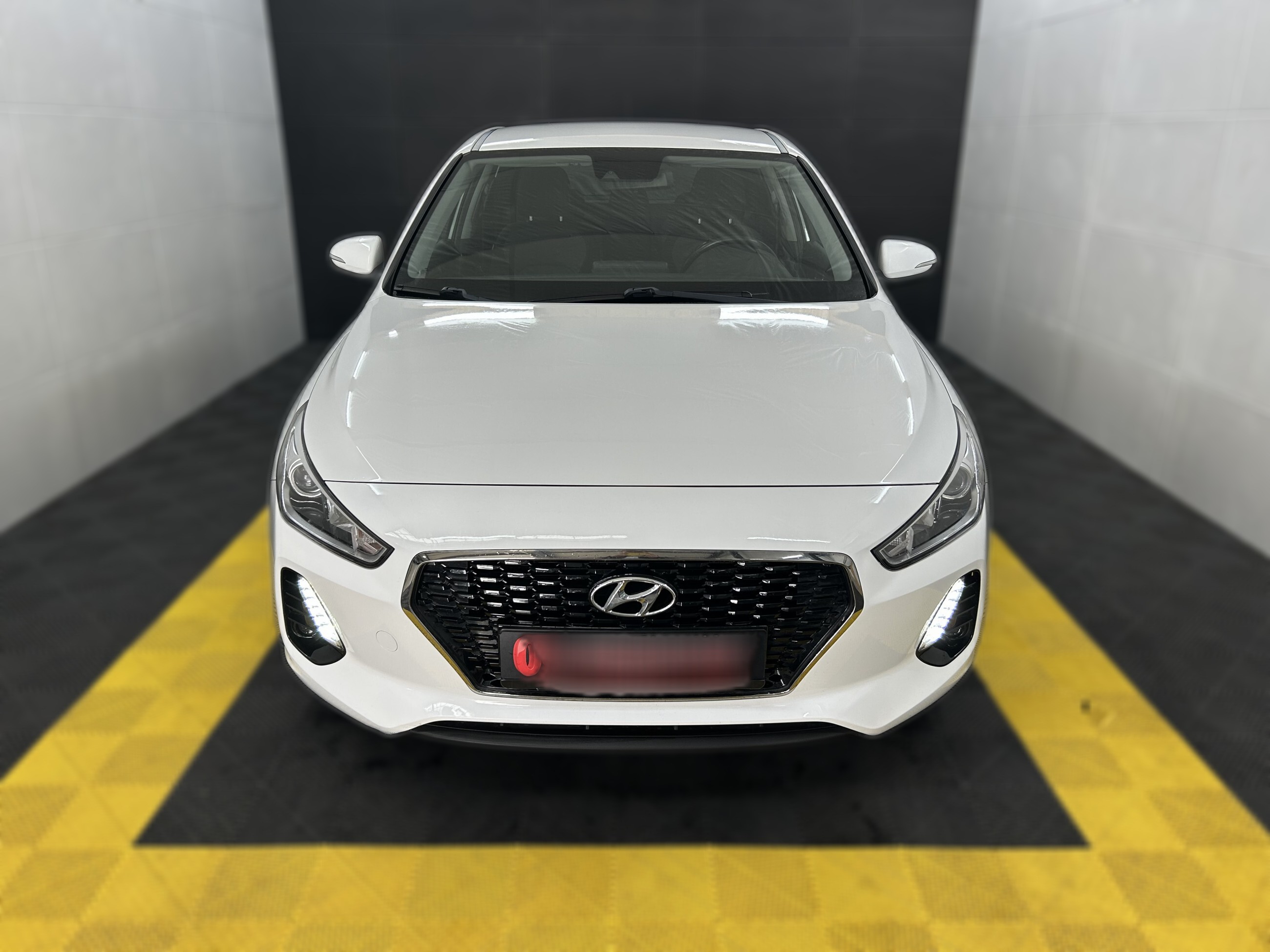 Hyundai i30 Select+Xenon+LED+Temp+SHA+Allwetter+PDC+USB