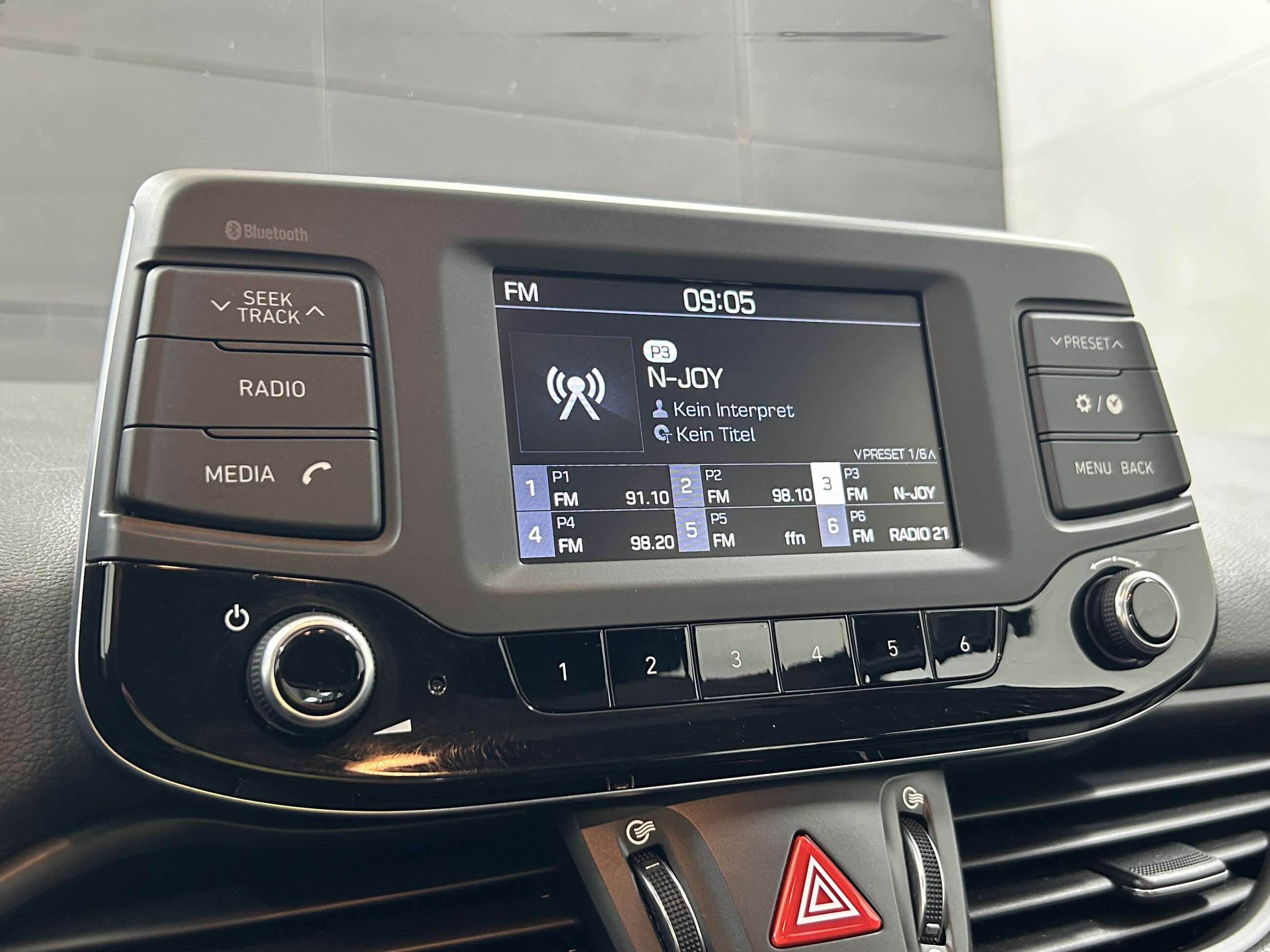 Hyundai i30 Select+Xenon+LED+Temp+SHA+Allwetter+PDC+USB