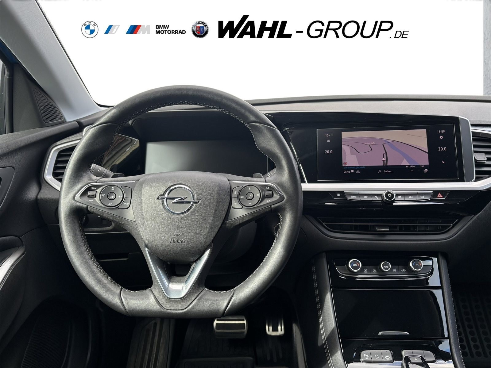 Opel Grandland 1.2 TURBO ULTIMATE AUTOMATIK NAVI LED