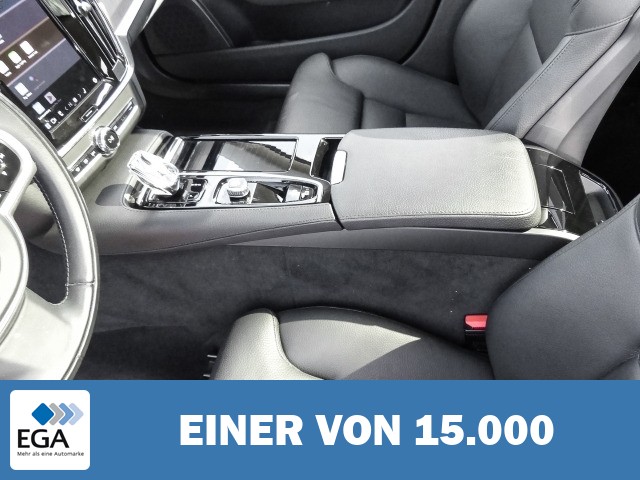 Volvo V90 Kombi Inscription Recharge Plug-In Hybrid AWD AHK El. Panodach Digitales Coc