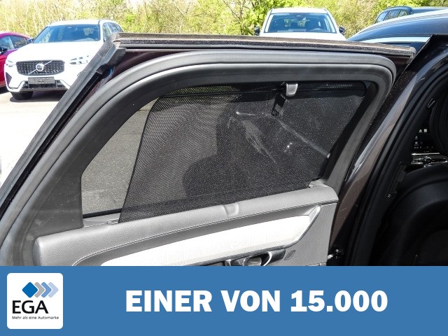 Volvo V90 Kombi Inscription Recharge Plug-In Hybrid AWD AHK El. Panodach Digitales Coc