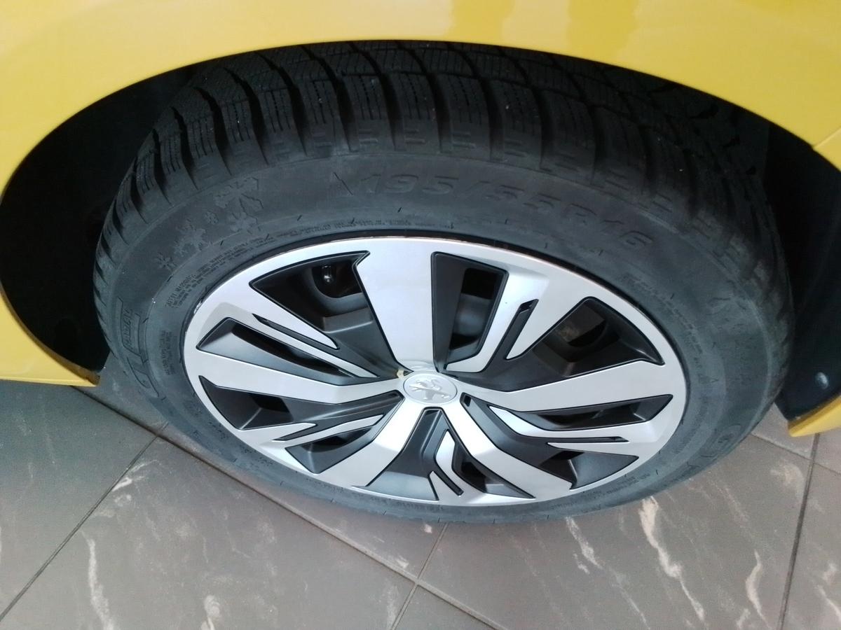 Peugeot 208 PureTech 75 Active-Pack