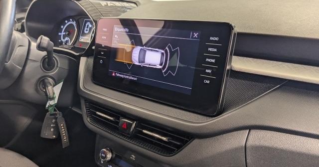 Skoda Fabia Ambition 1.0 TSI LED CarPlay DAB Navi