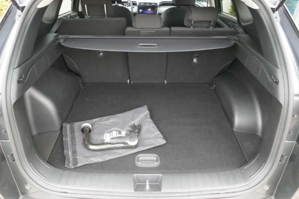 Hyundai Tucson Trend 230PS Hybrid Pano Kamera LED AHK