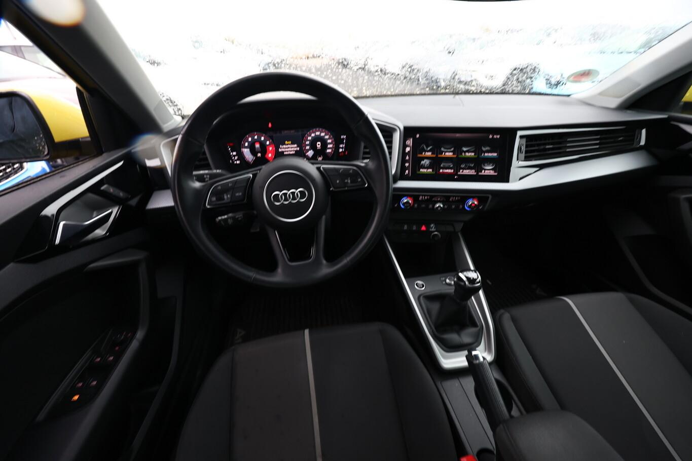 Audi A1 citycarver 25 TFSI LED Nav ACC SHZ PDC LM16Z