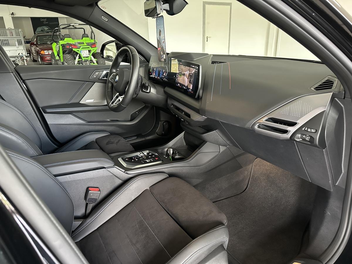 BMW 120i M Sport AHK HUD H/K Audio Kamera LED Navi 