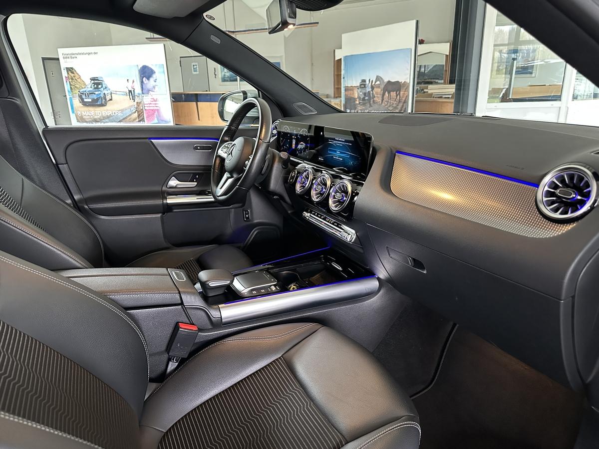 Mercedes-Benz GLA 250 Progressive 4Matic Navi LED AHK PDC MBUX