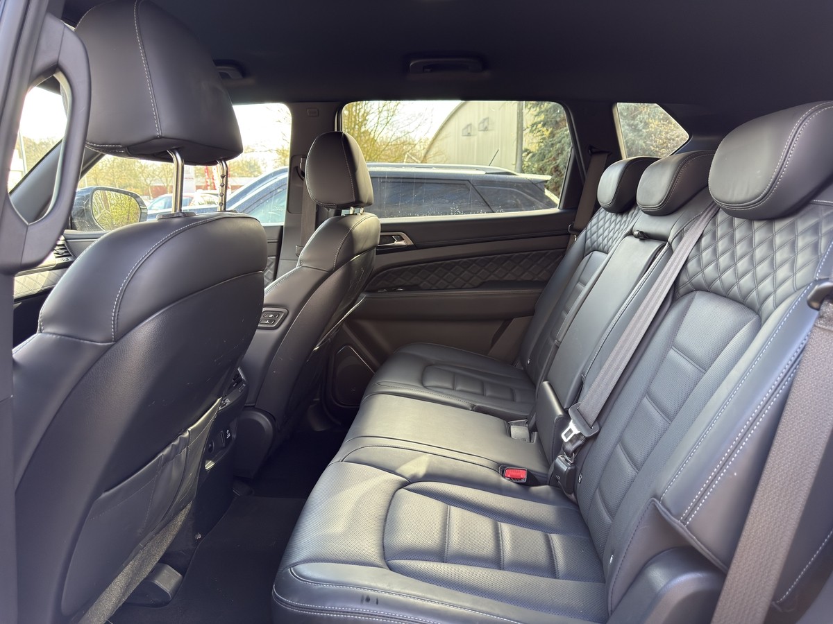 Ssangyong REXTON Sapphire 4WD AHK