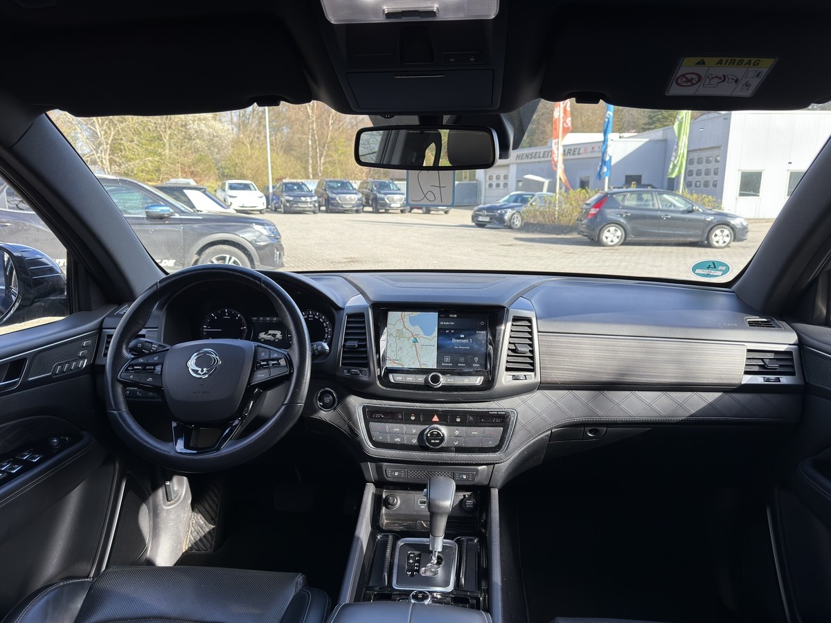 Ssangyong REXTON Sapphire 4WD AHK
