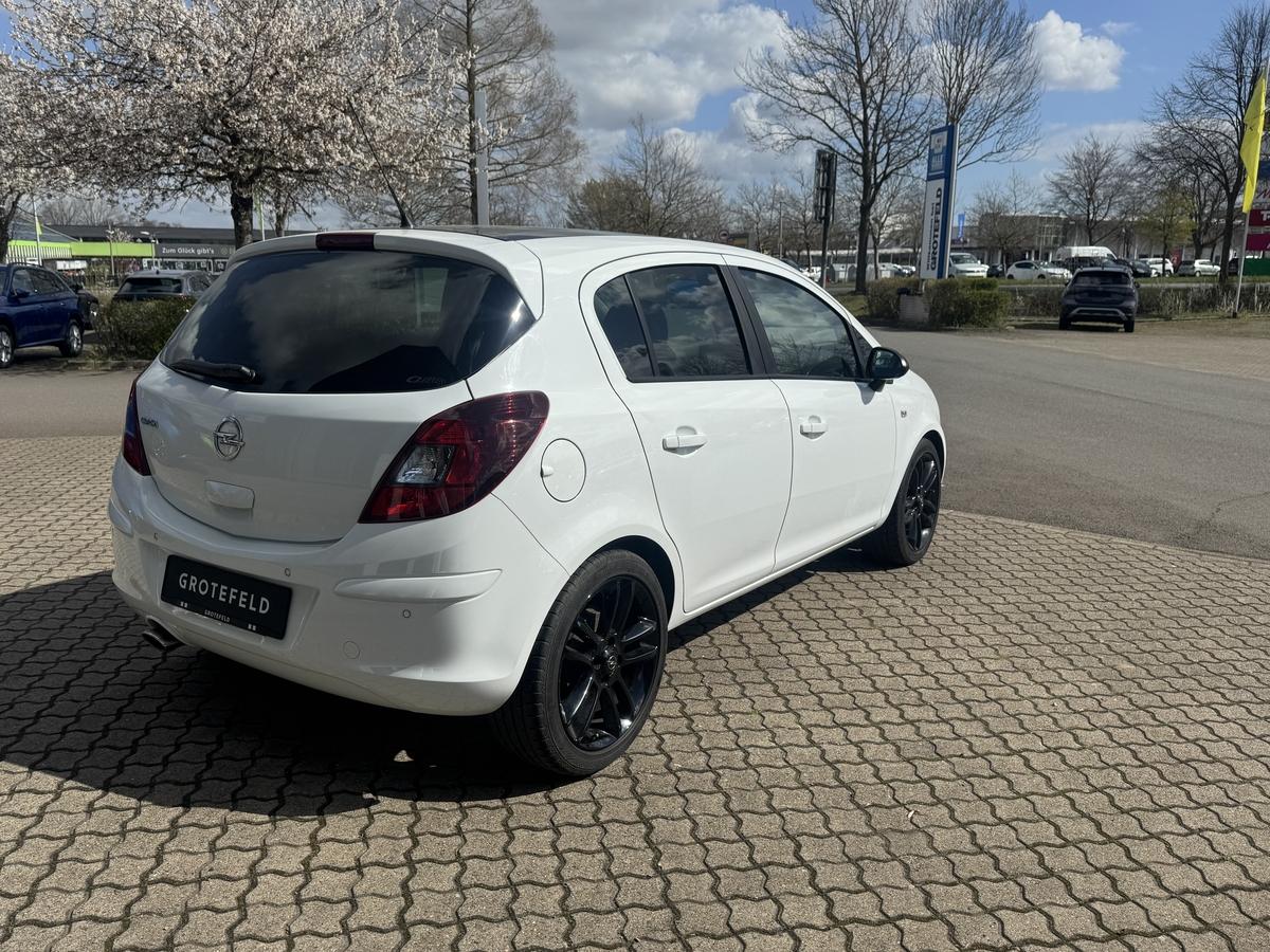 Opel Corsa D 1.4 Color Edition 