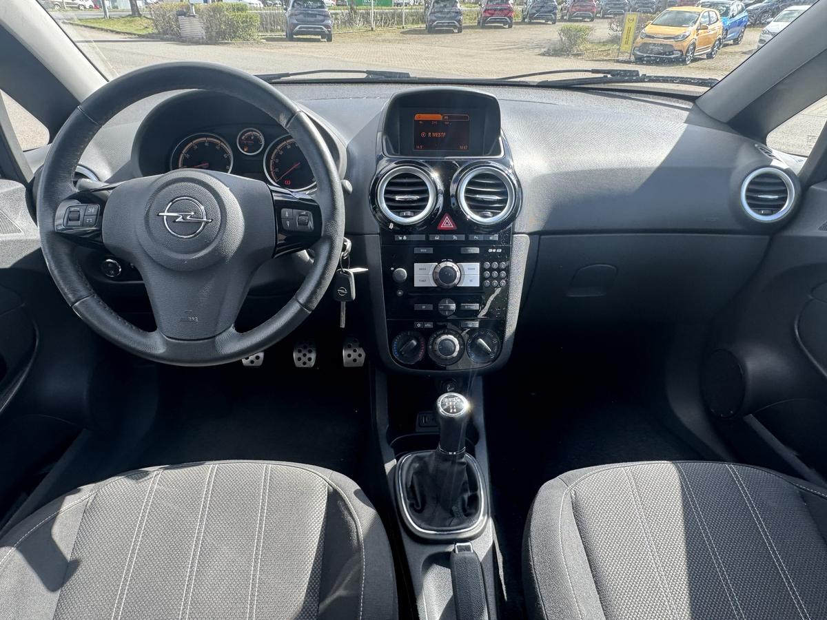 Opel Corsa D 1.4 Color Edition 