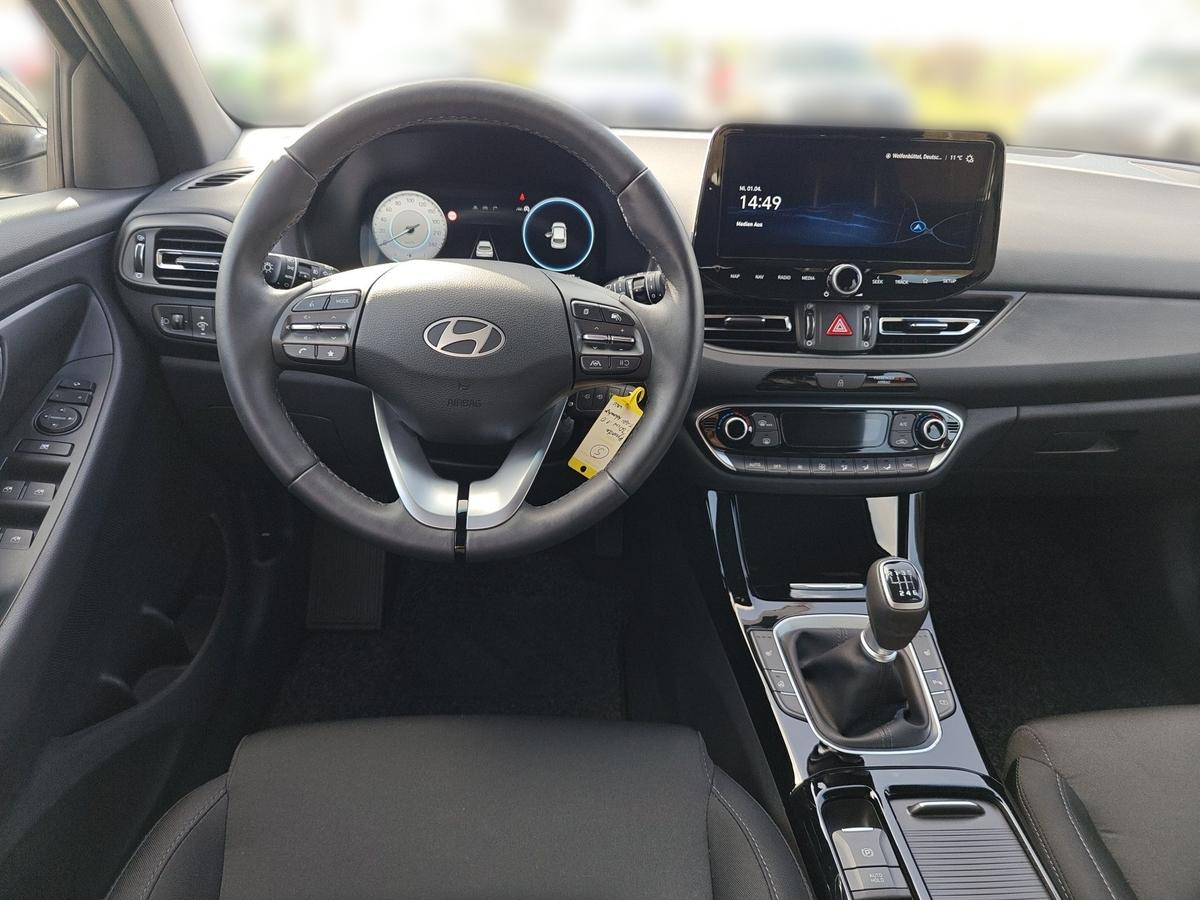 Hyundai i30 Kombi 1.0 T-GDI 6-MT ADVANTAGE Navi Kamera Voll-LED