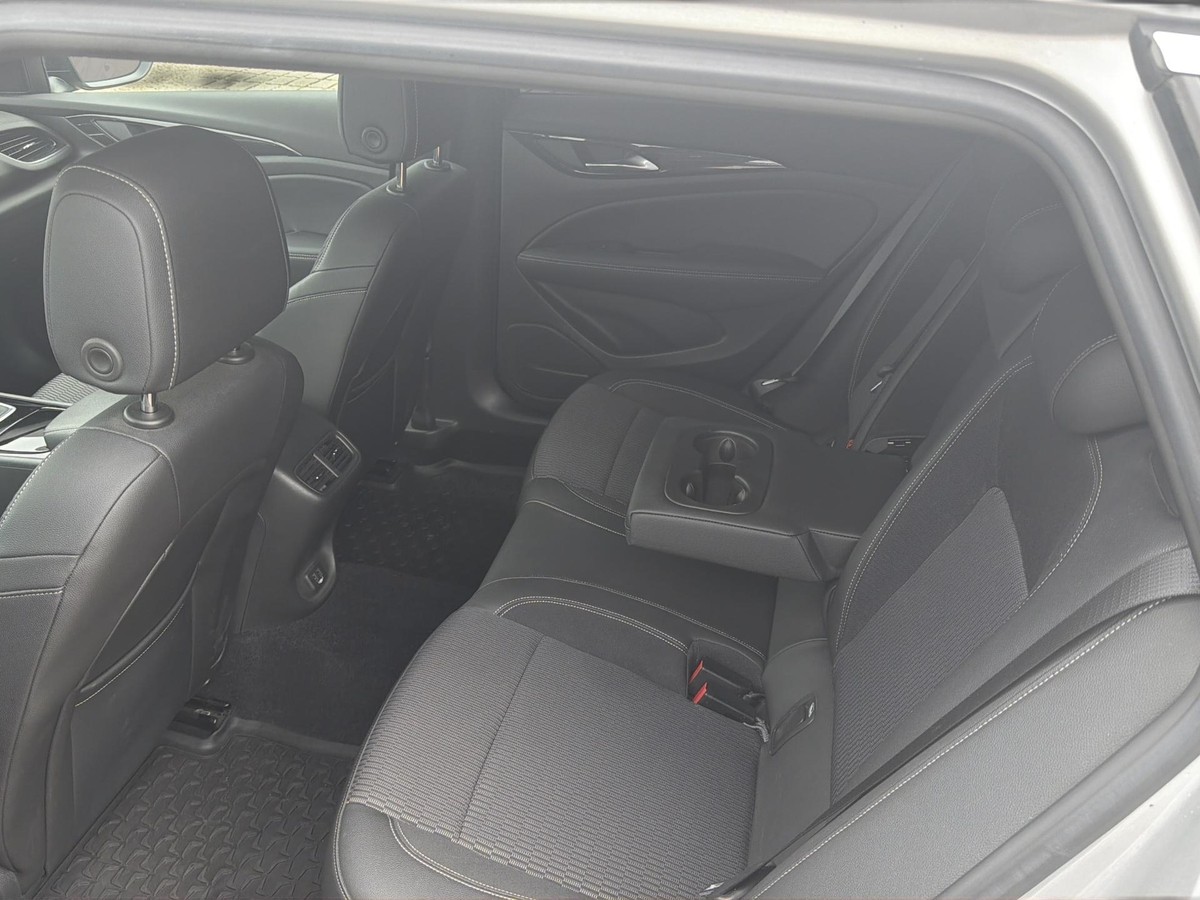 Opel Insignia 1.5 Diesel Business Elegance LED* SHZ* NAVI* 