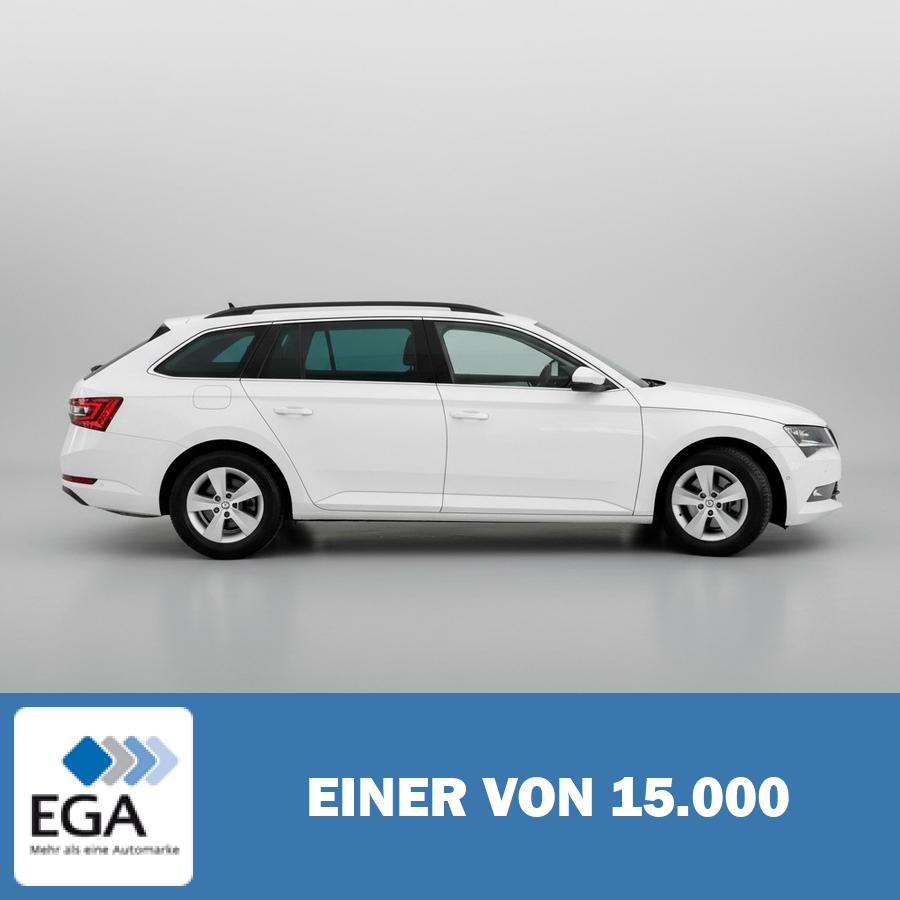 Skoda Superb Combi 1.5 TSI Ambition Automatik - Navi/ Xenon/ PDC