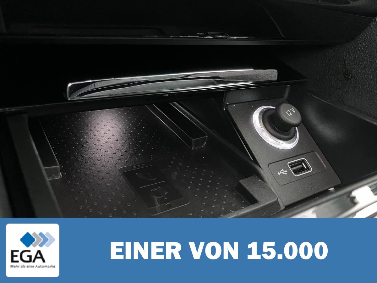 Skoda Superb Combi 1.5 TSI Ambition Automatik - Navi/ Xenon/ PDC